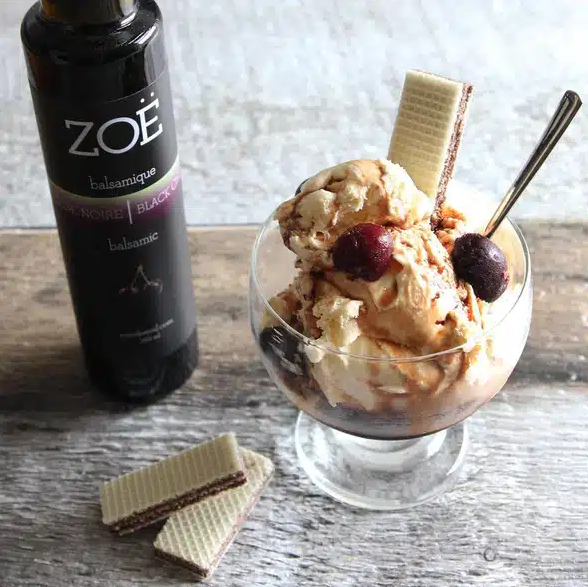 Vinaigre balsamique foncé Zoe infusé à la cerise noire