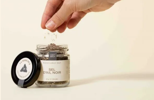 Sel d'ail noir
